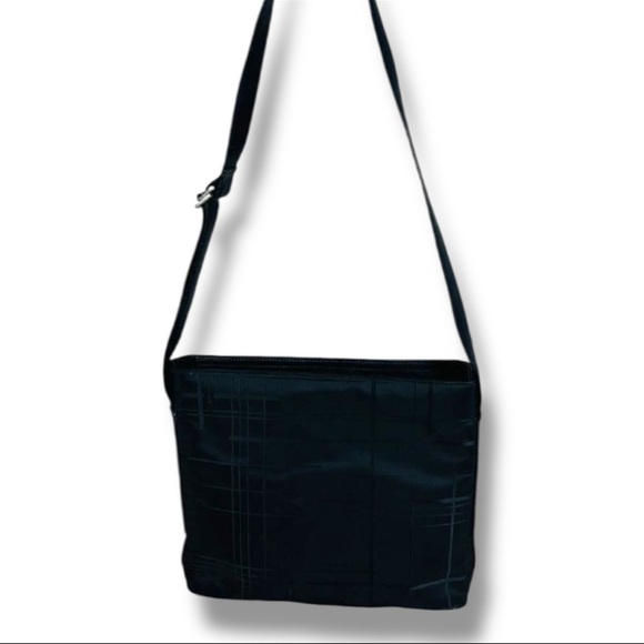 Ferragamo au 21 0310 - Gem Salvatore Ferragamo Black Shoulder Bag AU-21 9361 Made in Italy